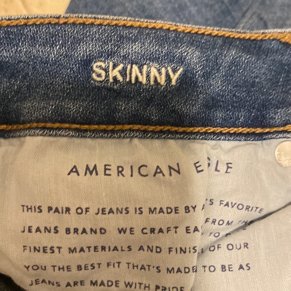 American Eagle Jeans - Picture 3 of 4